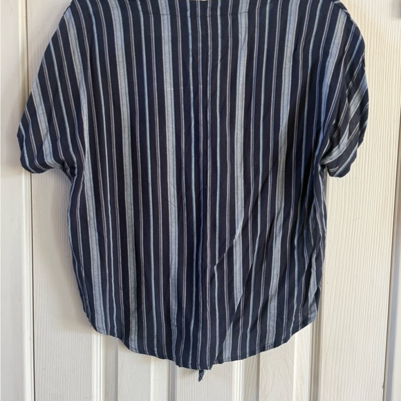 Universal Thread Navy Striped Button-Down Top - Picture 2 of 4